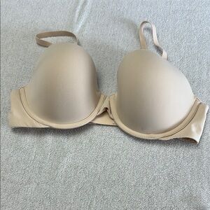 SKIMS Nude Full Coverage Bra